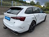 Škoda Octavia Kombi RS HYBRID 180kW aut.  - náhled 3