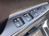 Hyundai Kona (2018) 1.0 T-GDi, AC, navi, park - náhled 13