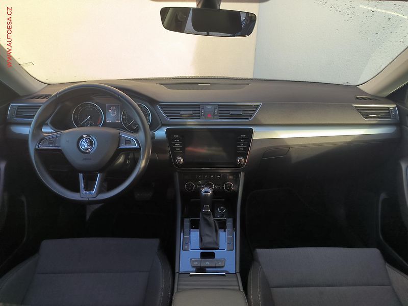Škoda Superb (2019) 2.0TDI, ČR, Ambition, DSG - fotka 8 z 24