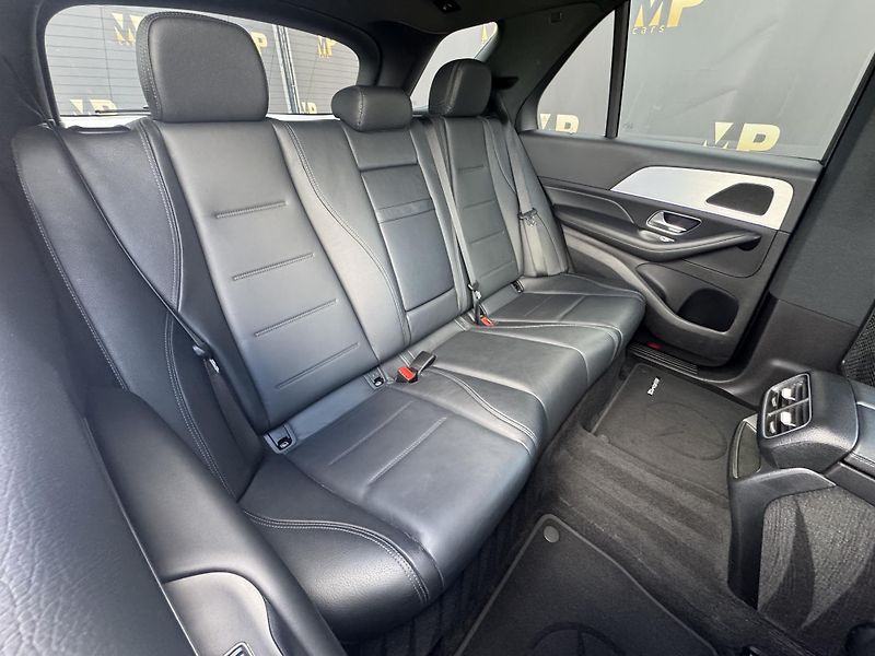 Mercedes-Benz GLE (2020) 300d 4M, AMG Line RZV - fotka 19 z 49