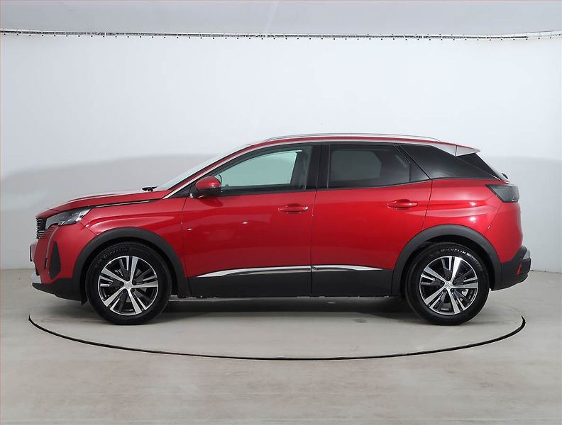 Peugeot 3008 (2021) 1.2 PureTech - fotka 3 z 23