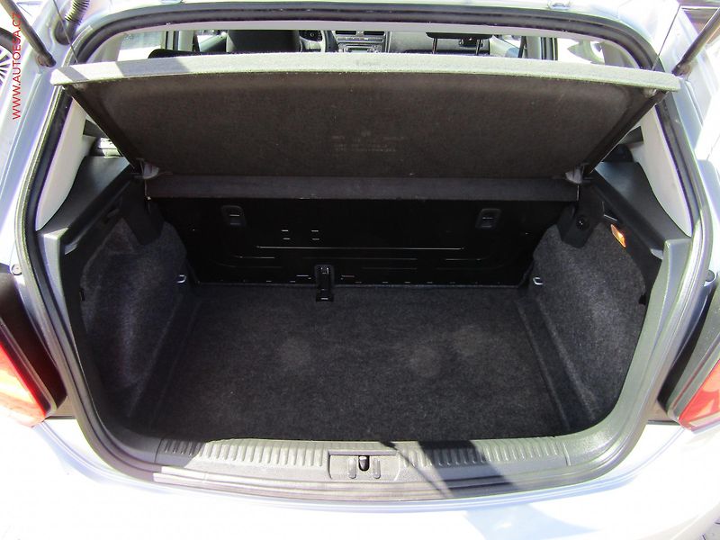 Volkswagen Polo (2010) 1.4TSi, ČR, Trendline - fotka 7 z 15