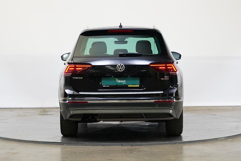 Volkswagen Tiguan - fotka 6 z 29