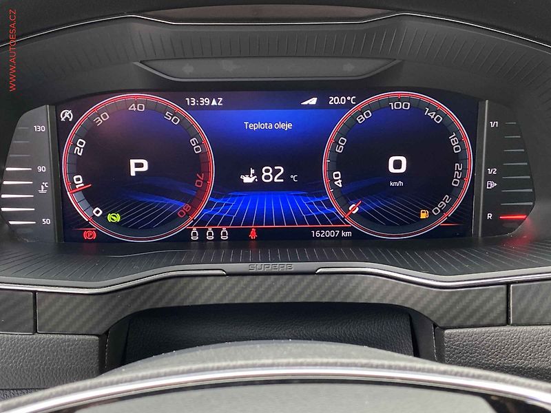Škoda Superb (2023) 2.0 TSi, ČR, SportLine, DSG - fotka 22 z 23