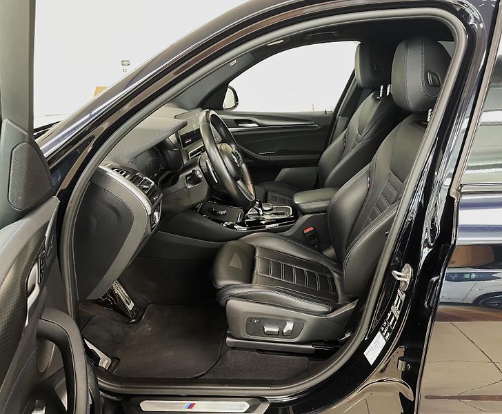 BMW X3 20d xDrive M-Paket, ČR - fotka 10 z 34