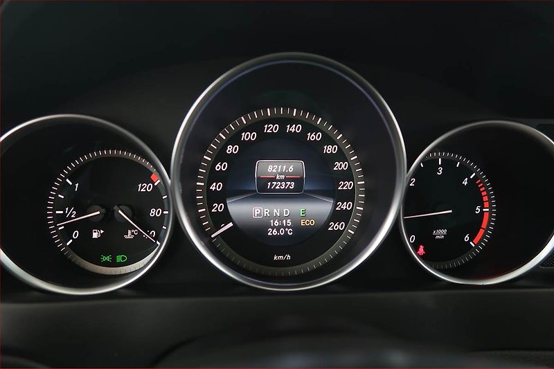 Mercedes-Benz Třídy C (2013) C 200 CDI, Automat, Serv.kniha - fotka 11 z 17
