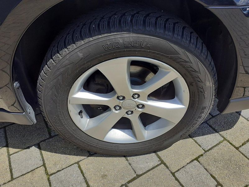 Subaru Outback (2013) 2.0 D 4x4 110 Kw - fotka 23 z 34