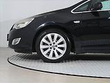 Opel Astra (2010) 1.4 T, po STK, dobrý stav - náhled 14