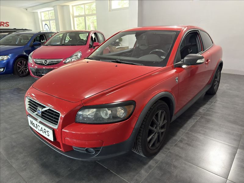 Volvo C30 1,8   i KLIMATIZACE SERVIS ALU - fotka 3 z 19
