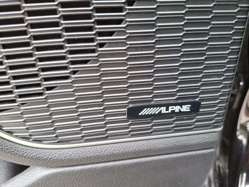 Jeep Grand Cherokee (2021) 3,6L V6 4x4 LIMITED, 6 míst - fotka 29 z 46