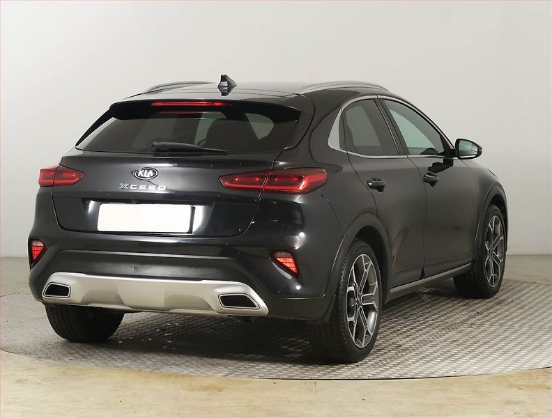 Kia XCeed (2019) TOP 1.4 T-GDI, Automat - fotka 5 z 26