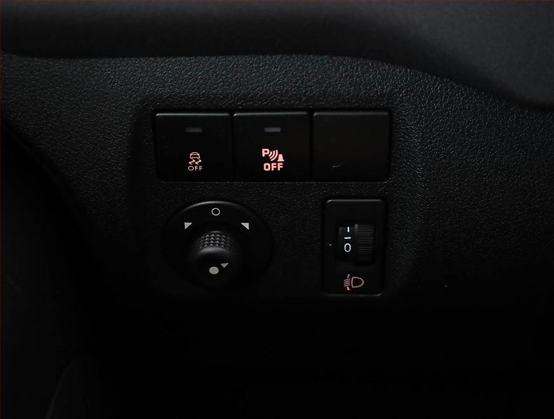 Citroën Berlingo (2017) XTR 1.6 BlueHDi, 5Míst, ČR - fotka 13 z 15