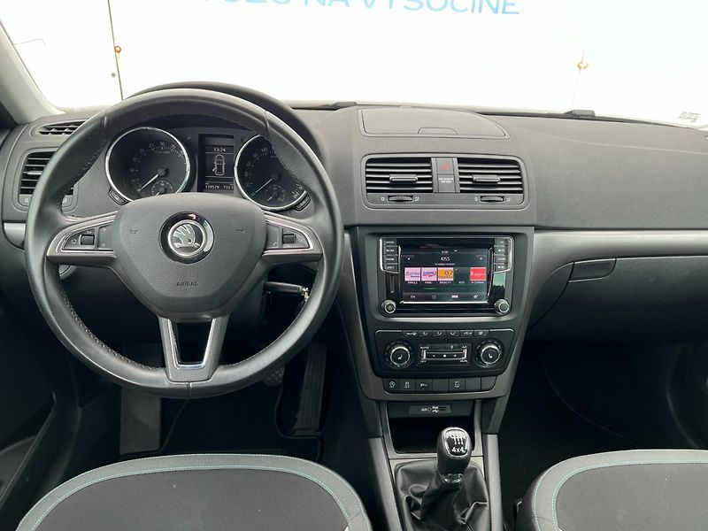 Škoda Yeti (2016) 2.0TDi 110kW 4x4! tažné! Apps! - fotka 13 z 39