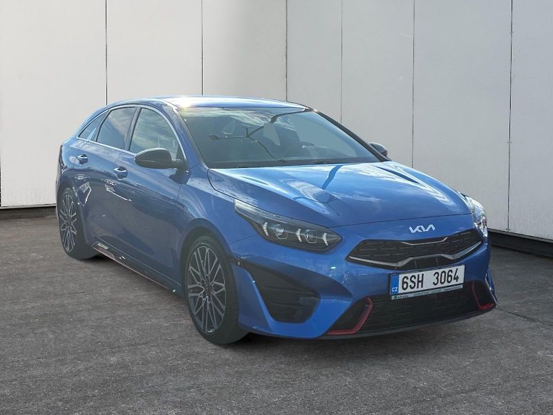 Kia ProCeed (2023) GT 1.6T-GDI 150kW CZ DPH - fotka 3 z 11