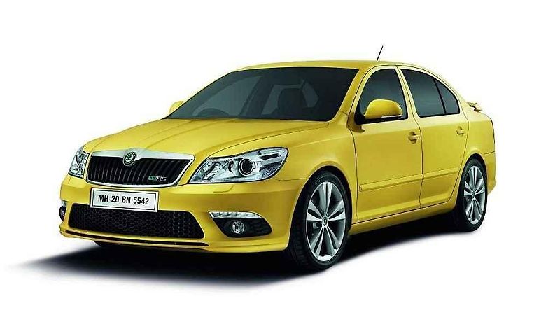 Škoda Octavia se v Čině jmenuje Ou Ya. A je natažená do délky.