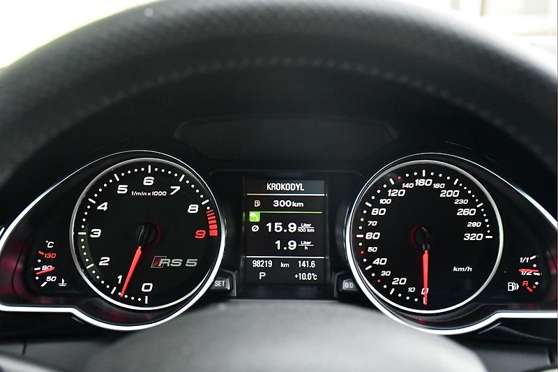 Audi RS 5 4.2 V8 B&O PO VELKÉM SERVISE  - fotka 32 z 45