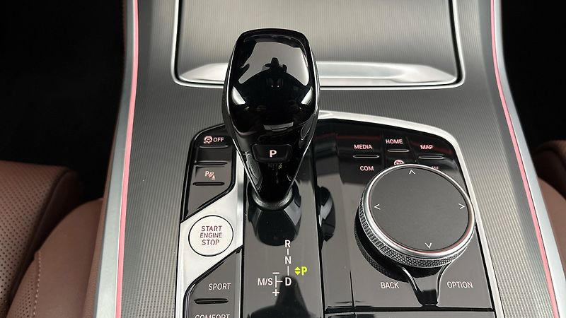 BMW X5 30d AUT xDrive M-paket - fotka 27 z 29