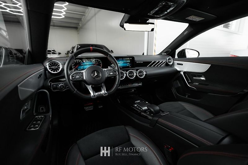 Mercedes-Benz CLA (2022) 35 AMG 4MATIC EDITION 55 - fotka 17 z 30