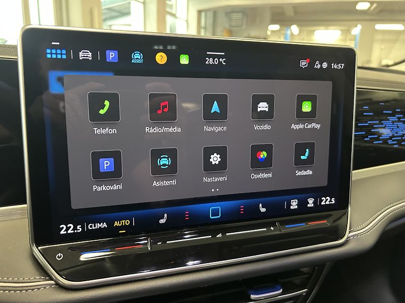 Volkswagen Passat (2025) 2.0TDi DSG ELEGANCE REZERVACE - fotka 17 z 36