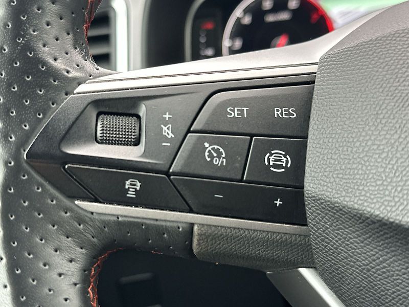 Seat Ateca (2023) 1.5 TSI DSG FR - fotka 18 z 33
