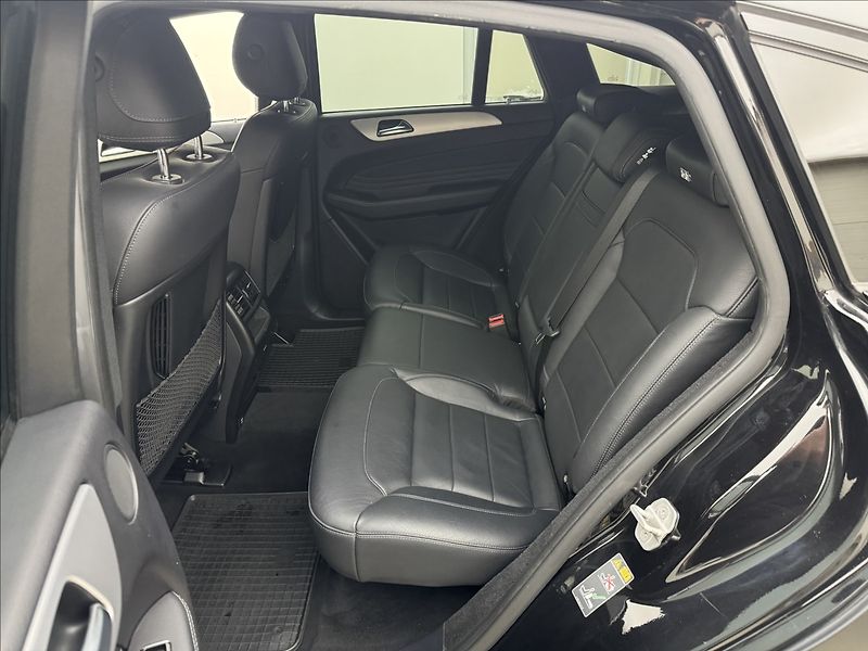 Mercedes-Benz GLE 3,0 350d AMG COUPE LED DPH ČR - fotka 37 z 43