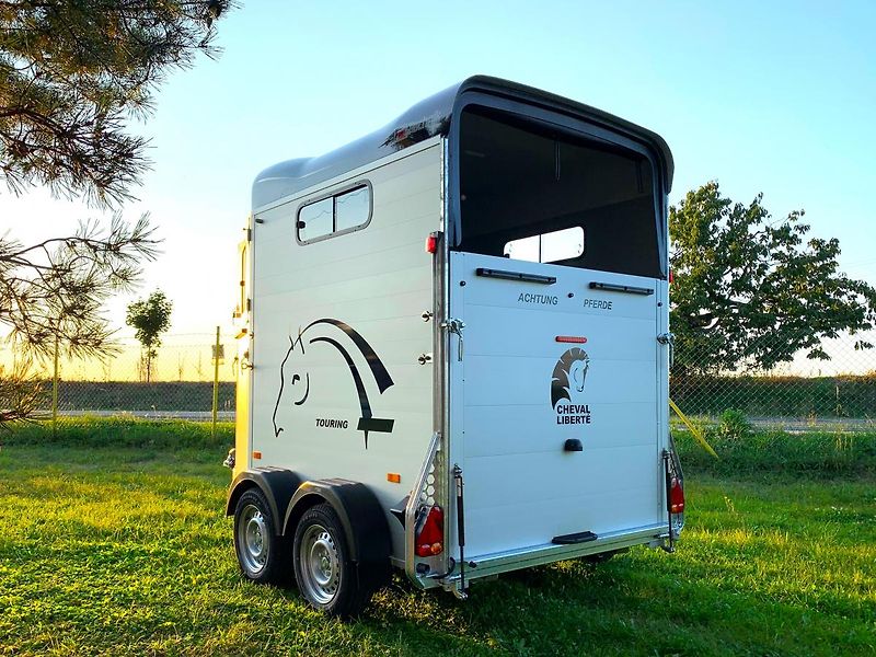 Cheval Liberté (2026) Touring Country, ČERNÝ - fotka 4 z 22