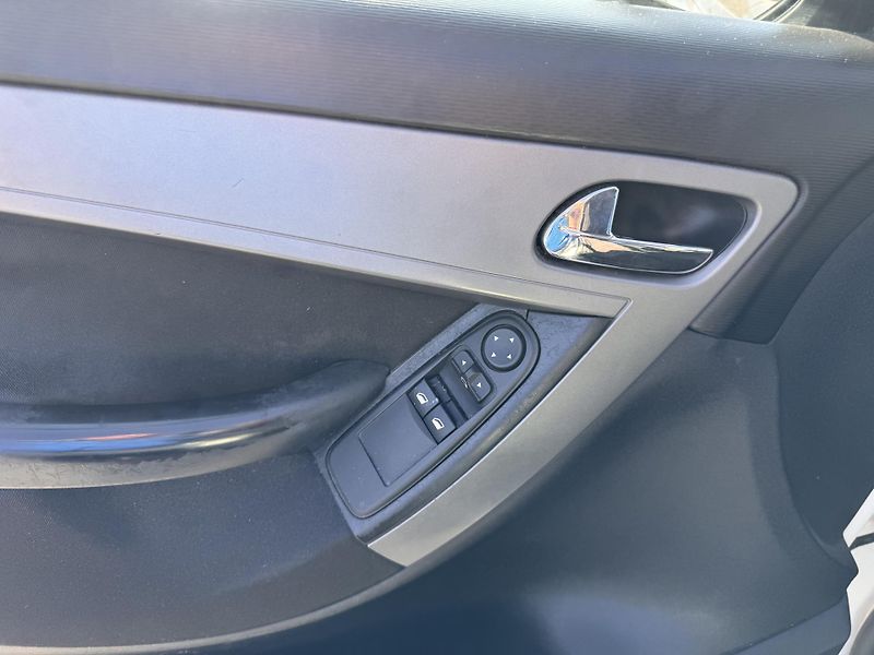 Citroën C4 Picasso 1.6 HDi, 80 kW, 2007,TK 6/27 - fotka 15 z 20