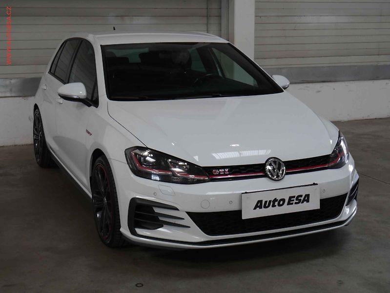 Volkswagen Golf (2019) 2.0TSI, GTI, DSG - fotografie inzerátu