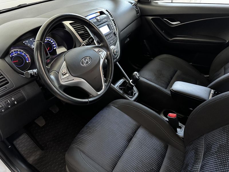 Hyundai ix20 (2019) 1.6i 91 KW - CZ - 1.Majitel - fotka 8 z 18