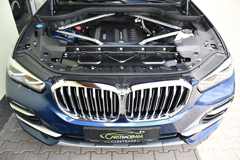BMW X5 xDrive30d PANO TAŽNÉ 2XALU - fotka 41 z 42