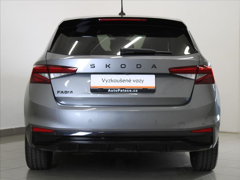Škoda Fabia 1,0 TSi DSG Monte C. 5L-Záruka - fotka 4 z 24