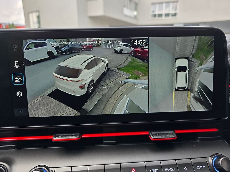 Hyundai Kona EV 64,8kWh NLine Style Premium - fotka 22 z 31