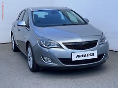 Opel Astra (2010) 1.6 T, ČR, AC - fotografie inzerátu