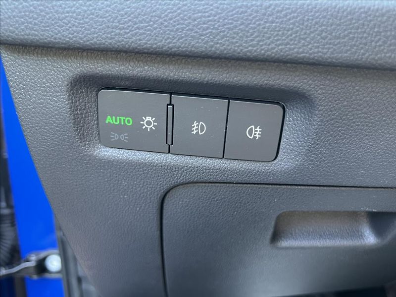 Škoda Octavia 2,0 TDI 110kW Style webasto - fotka 30 z 31