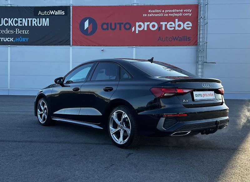 Audi A3 35TFSI 110kW Aut S-Line DPH TZ - fotka 5 z 23