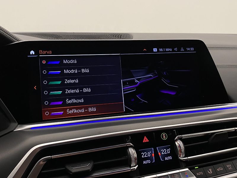 BMW X5 M50D xDrive CZ AUT REZERVACE - fotka 104 z 123