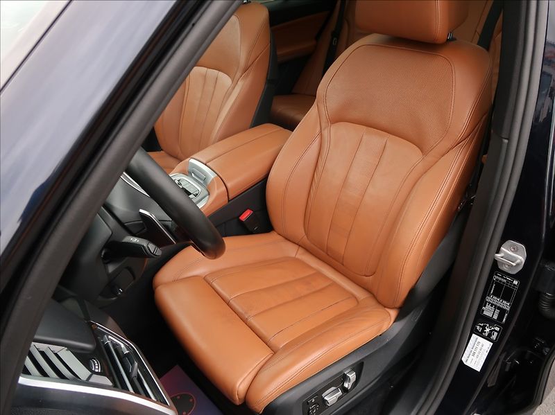 BMW X5 3,0 d,195kW,M-paket,NovéČR,DPH - fotka 10 z 28