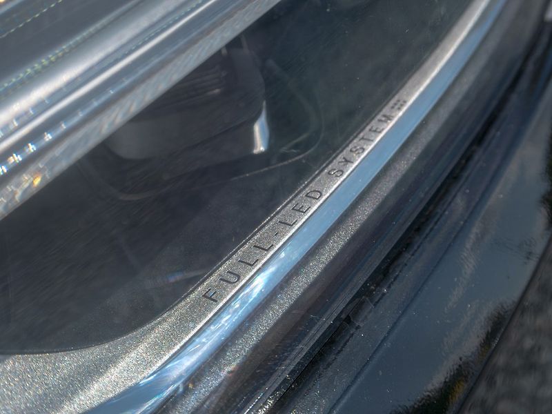 Volvo XC60 (2019) 2.0D 140KW mat – NAVI - fotka 10 z 51
