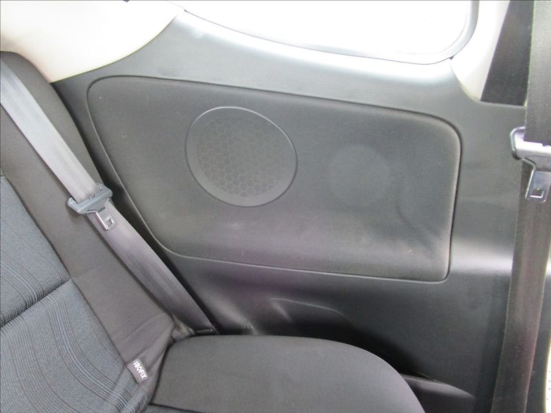 Peugeot 207 1.4i 54kW - fotka 22 z 35