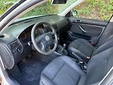 Volkswagen Golf (2004) 1.4i, 55kw Nová STK L+Z pneu - náhled 15