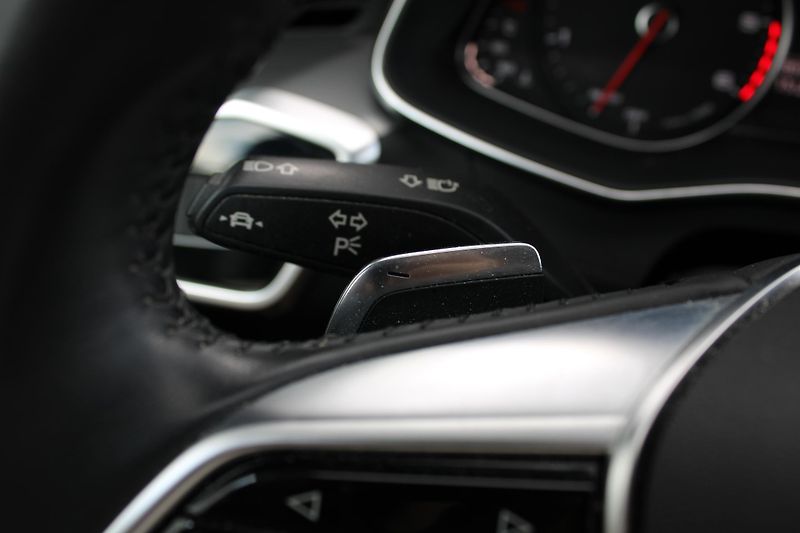 Audi A6 3,0 TDI 170kw Quattro Webasto - fotka 30 z 36