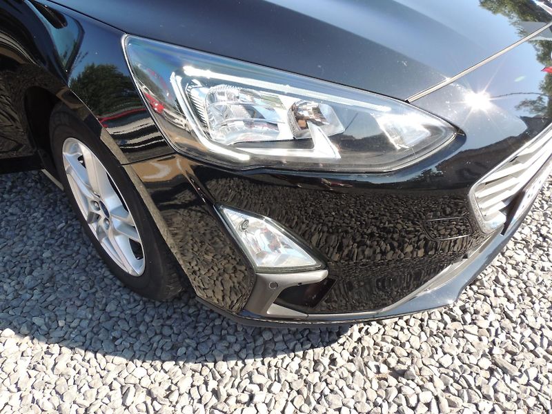 Ford Focus (2020) Combi 1.0i,92kw,ČR,1.majitel - fotka 30 z 44