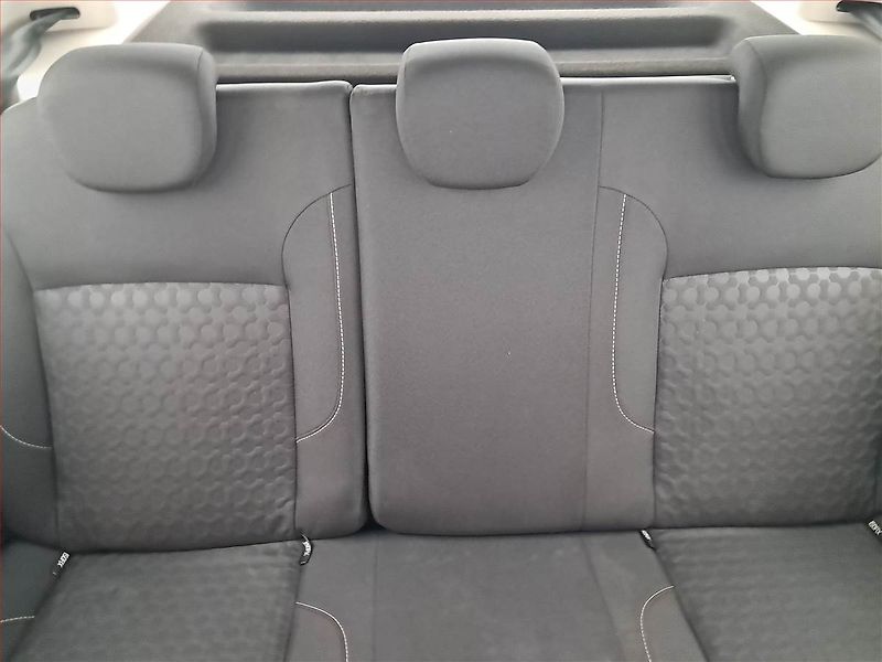 Dacia Sandero (2013) 1.2 16V, ČR,1.maj, nová STK - fotka 10 z 15