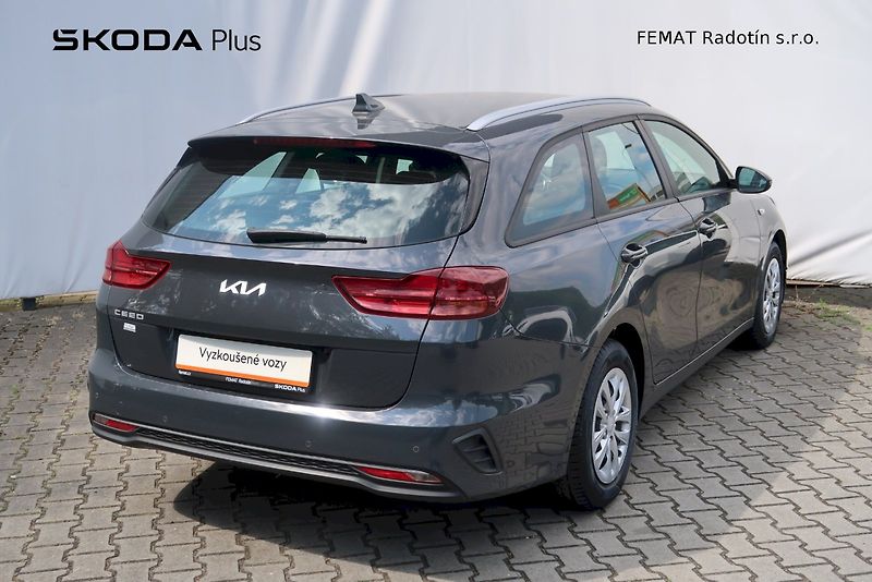 Kia Ceed (2022) Sportswagon 1,0 T-GDI/88 kW - fotka 21 z 30