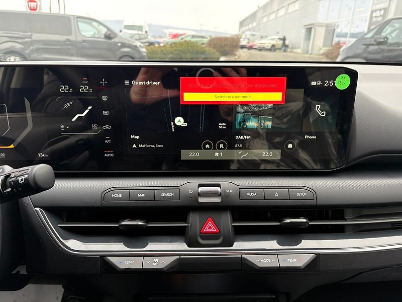 Kia Ostatní (2026) SW 1,6 T-GDi GPF 7DCT TOP 132 - fotka 6 z 7