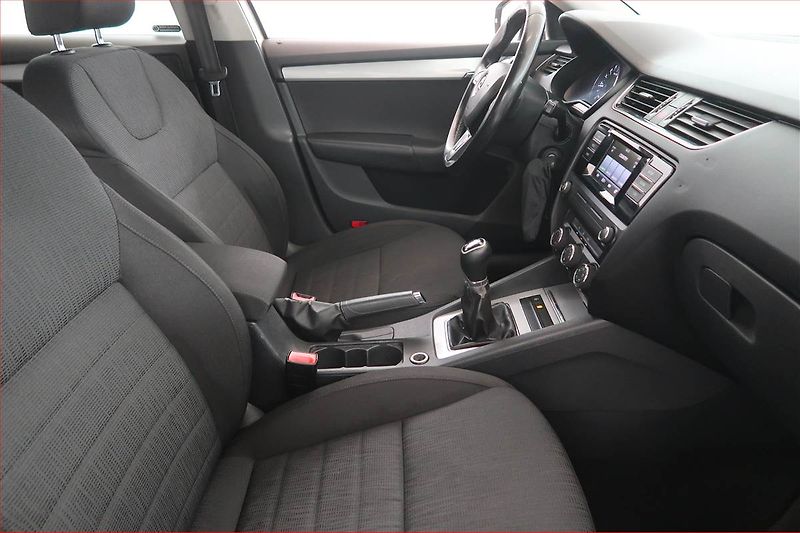 Škoda Octavia (2015) 1.6 TDI 4x4, 4X4 - fotka 9 z 15