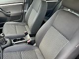 Volkswagen Golf (2010) Variant 1.4 16V 59kW - náhled 17