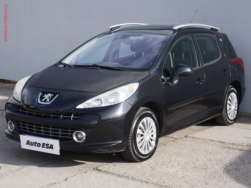 Peugeot 207 (2008) 1.6i, AC, TZ - fotka 3 z 16