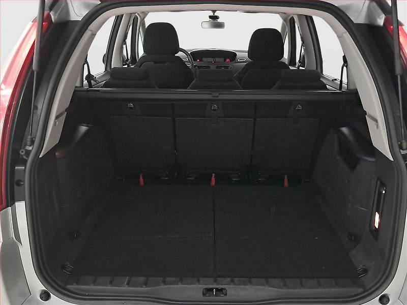 Citroën C4 Picasso (2011) 1.6 HDi, 7 míst, ČR,1.maj - fotka 13 z 20