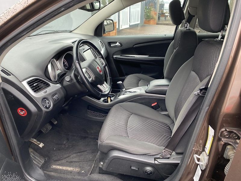 Fiat Freemont 2.0JTD, ČR-2m, automat, 4x4 - fotka 10 z 28